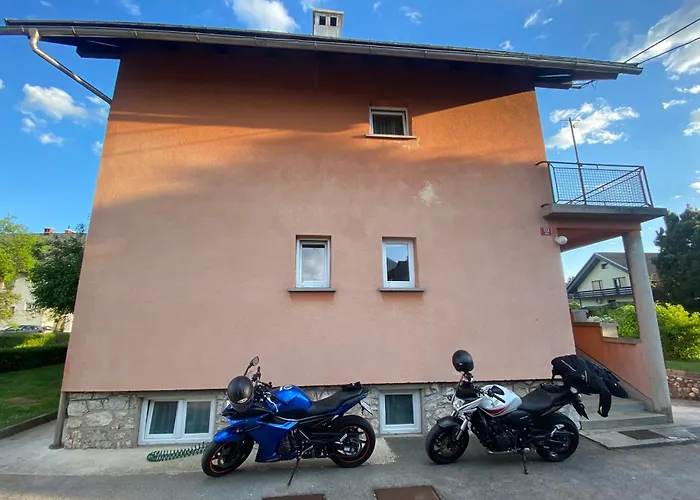 Apartma Tatjana Zirovnica